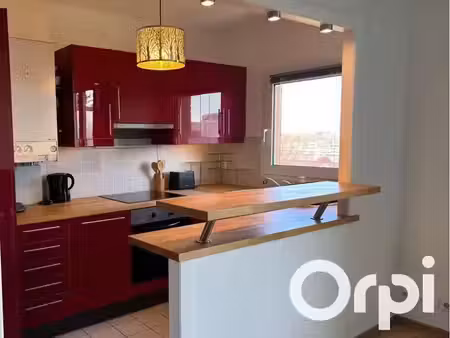 location meublée appartement 2 pièces 47.16 m² à elancourt (78990)  927 €