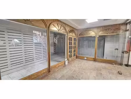 toulon centre   haute ville   local commercial de 27 m2