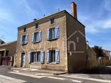 maison 6p. airvault