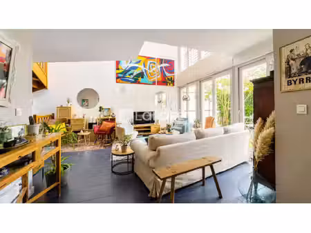 lyon 8 - maison familiale 145 m²  4 chambres  jardin et terrasses