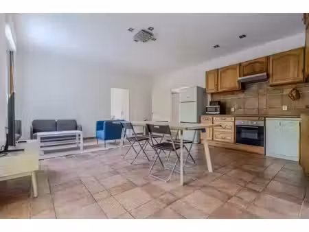 location appartement 4 pièces 77 m² à montpellier (34000)