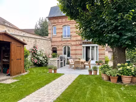 vente maison 8 pièces  154.00m²  boissy