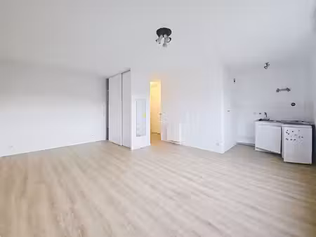 appartement bourg en bresse - 1 pièce(s) - 33 m2