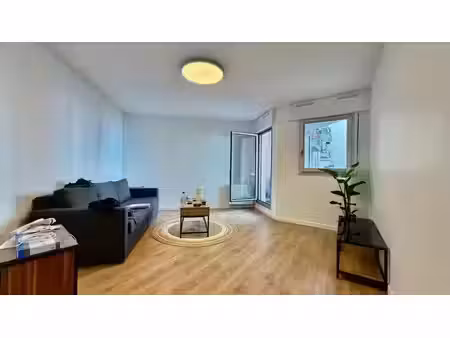 location meublée appartement 2 pièces 48.7 m² à joinville-le-pont (94340)  1 295 €