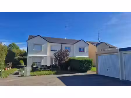 location maison 5 pièces 99.1 m² à sausheim (68390)  1 230 €