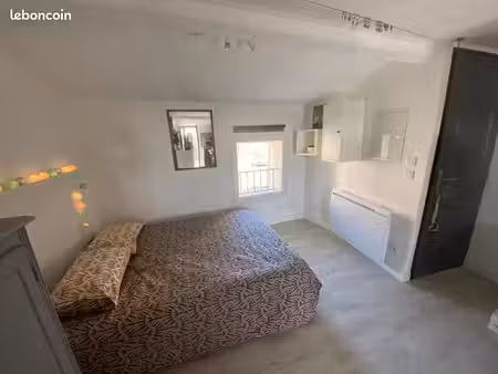 grand studio rénové aix en provence