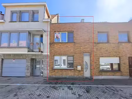 gezellige woning met zongericht terras  2 slaapkamers en...