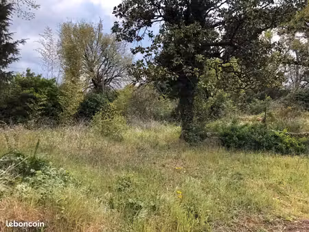 terrain 620 m² saint chamas
