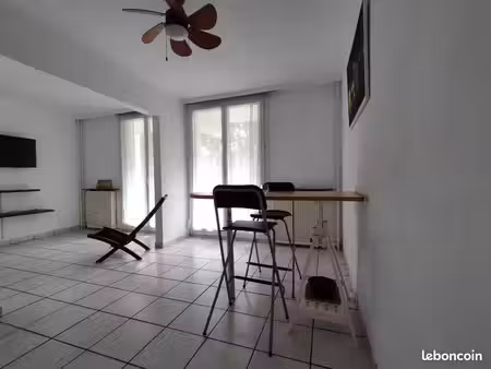 appartement t2 de 50 m² meublé