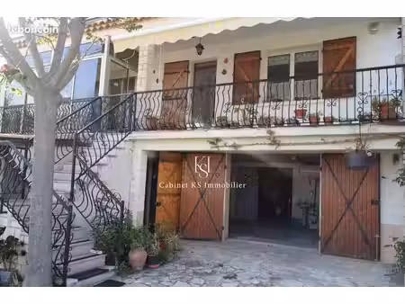 villa 5 pièces 110 m²