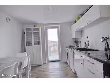 maison de village 3 pièces 71 m²