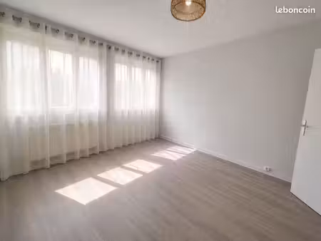 appartement 3 pièces 54 m²