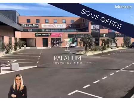 fonds de commerce coiffure 80 m²