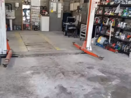 – fonds de commerce garage automobile