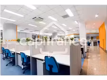 location locaux professionnels 6 pièces 110 m² à guingamp (22200)  1 600 €