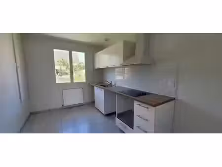 location maison 4 pièces 77.51 m² à artannes-sur-indre (37260)  980 €