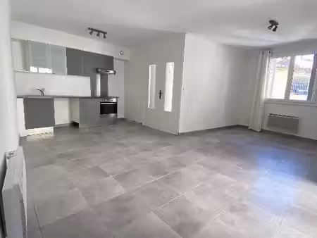 appartement 2 pièces 67 m²