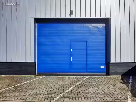 entrepôts de 800 m² à 1600 m² vaulx-en-velin