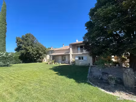 ancienne ferme de caractère entièrement rénovée – 229 m² – 5 chambres – terrain 4 000 m² –