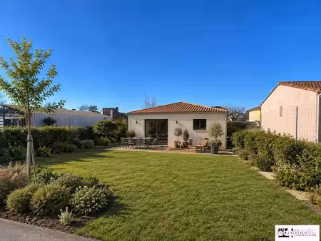 terrain 894 m² cazeres