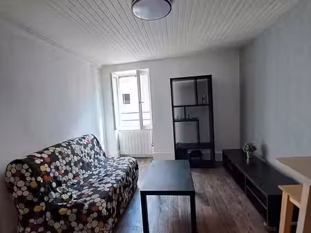 t2 meublé   30m2  rue fontgiève