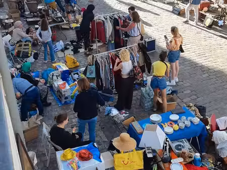 location parking vieux lille braderie de lille