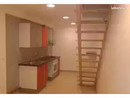 t2 maison de bourg
