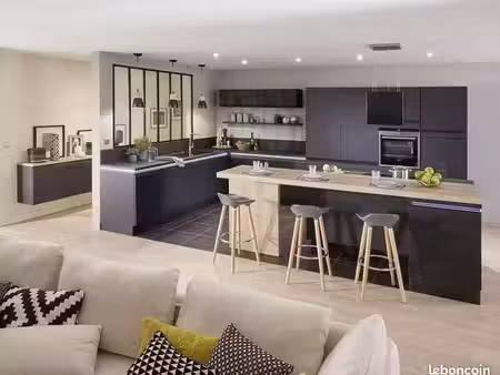 propriété 4 pièces 83 m²
