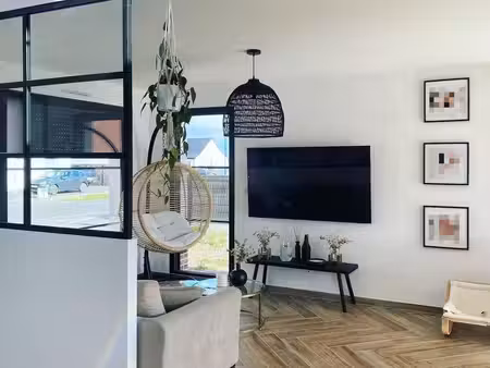 propriété 4 pièces 85 m²