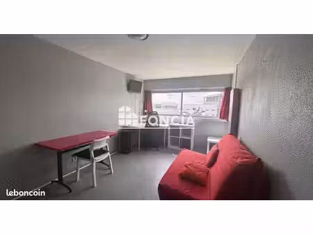 studio