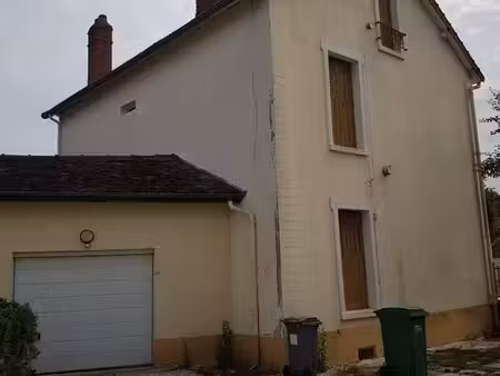 logement dans maison ancienne