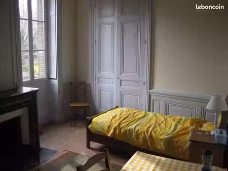 location studio meublé ecully