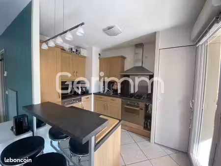 appartement 3 pièces 63 m²