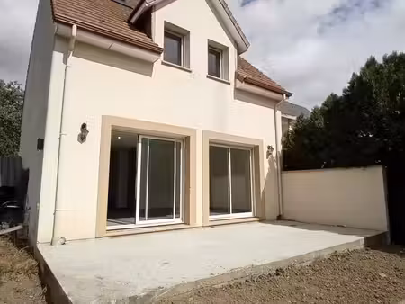 maison 5 pièces 112 m²