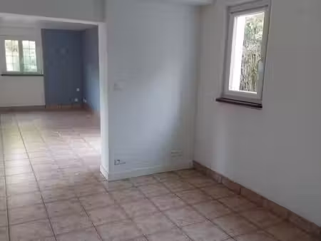location appartement à cleguer