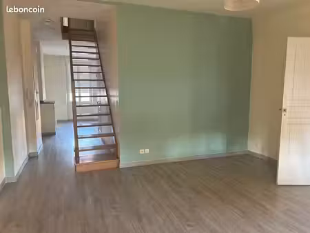 appartement 6 pièces 158 m²
