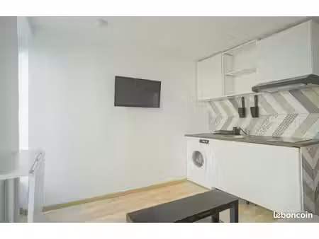 studio meublé à louer