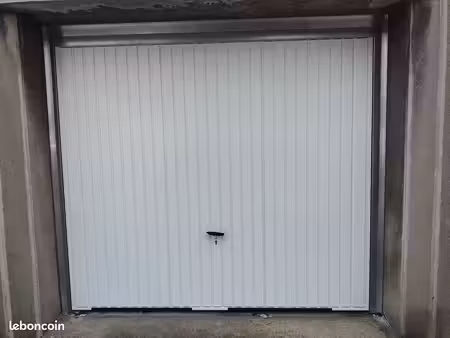 garage a louer - proche centre valence