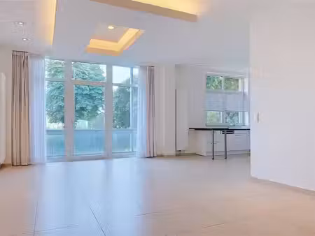 appartement à louer à place du lieutenant callemeyn 7 arlon (vbe61229)