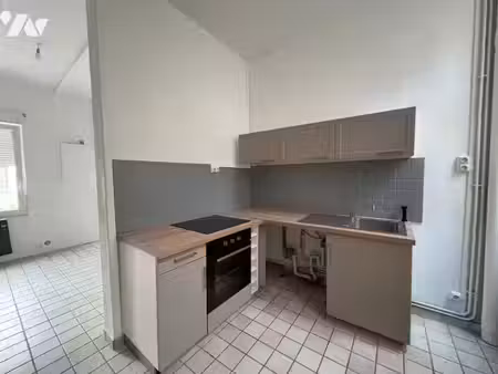 location maison 42 m² à calais (62100)  515 €