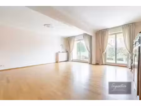 appartement dans une residence de standing - chantilly hyper
