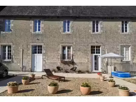 finistère. charmant appartement t3 en duplex de 89 m²  2 chambres et 2 salles d'eau  à scr
