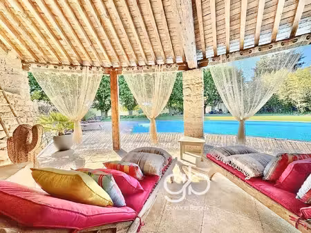 mas à vendre à sommières domaine de prestige 2 6 ha avec p