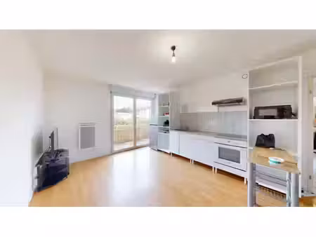appartement t2bis - meublé - aussonne