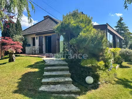 maison à vendre 7 pièces auxerre (89) 167 m2 piscine terrain de 2300 m2 dépendance
