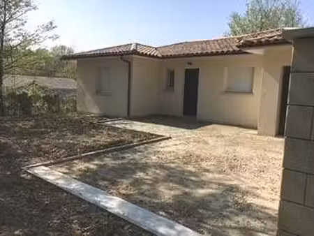 maison à louer carignan-de-bordeaux