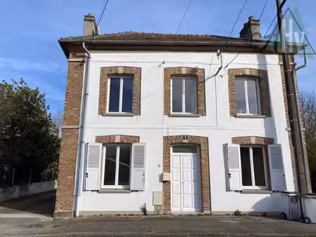 maison de ville à louer