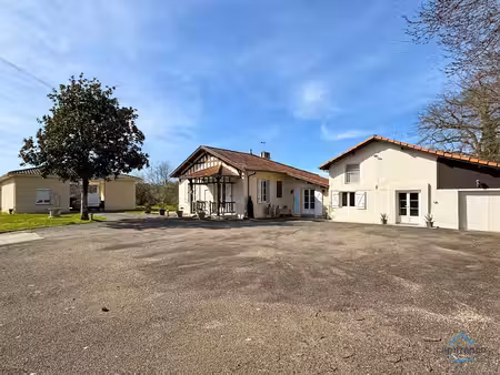 dpt gers (32)  à vendre barcelonne du gers maison t5 de 155 m² habitables + grands garages