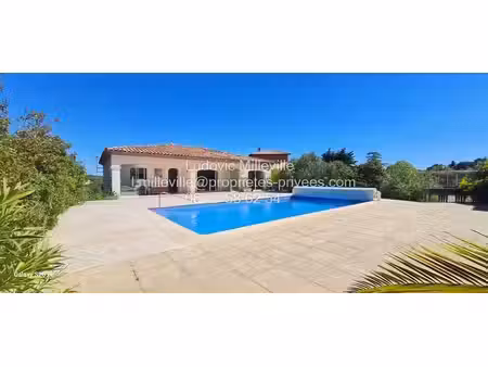 villa de 120m²+veranda de 15m²  grand garage 73m²  piscine/pool à house sur 1033 m² de ter