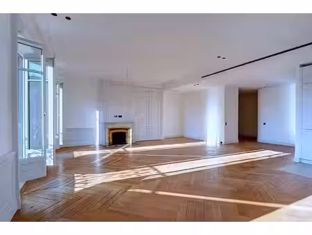 location bureaux 122m² à 490m²